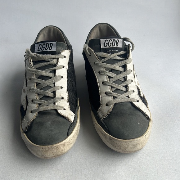 Authentic Golden Goose low top sneakers Size 37 ( 7US) - Picture 5 of 16
